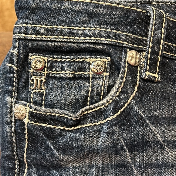 Miss Me Jeans - Picture 4 of 6
